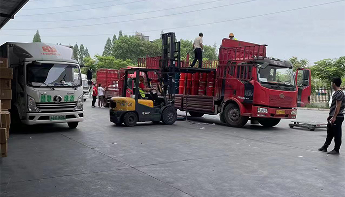 濰坊到昭通物流專線-辦公家具運(yùn)輸市縣閃送「費(fèi)用多少」 濰坊到昭通物流專線-辦公家具運(yùn)輸市縣閃送「費(fèi)用多少」